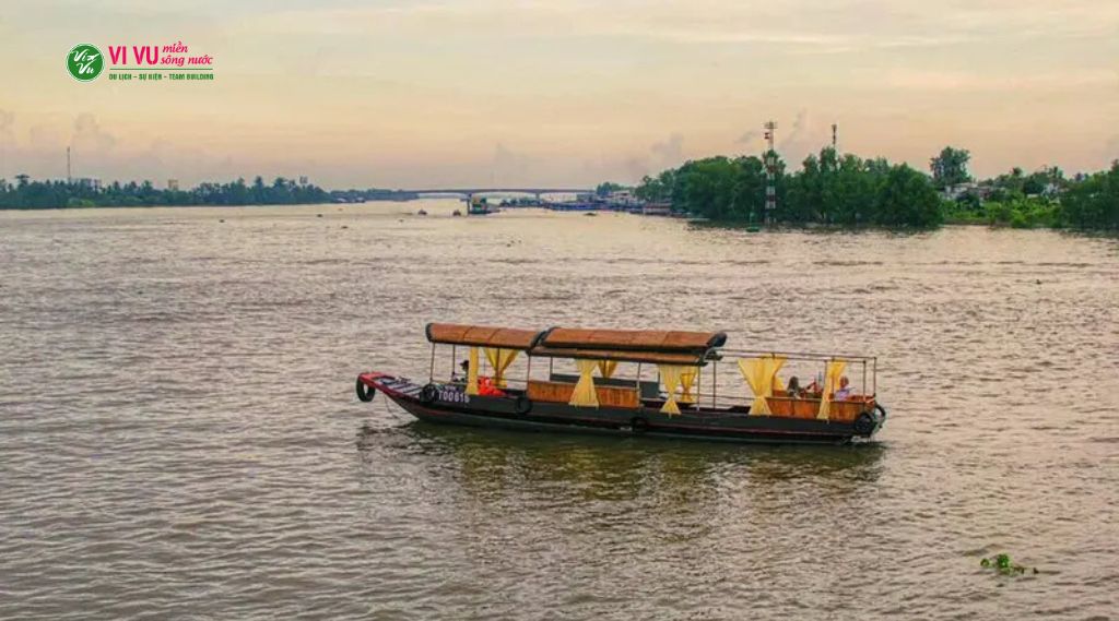 tour du lịch miền tây