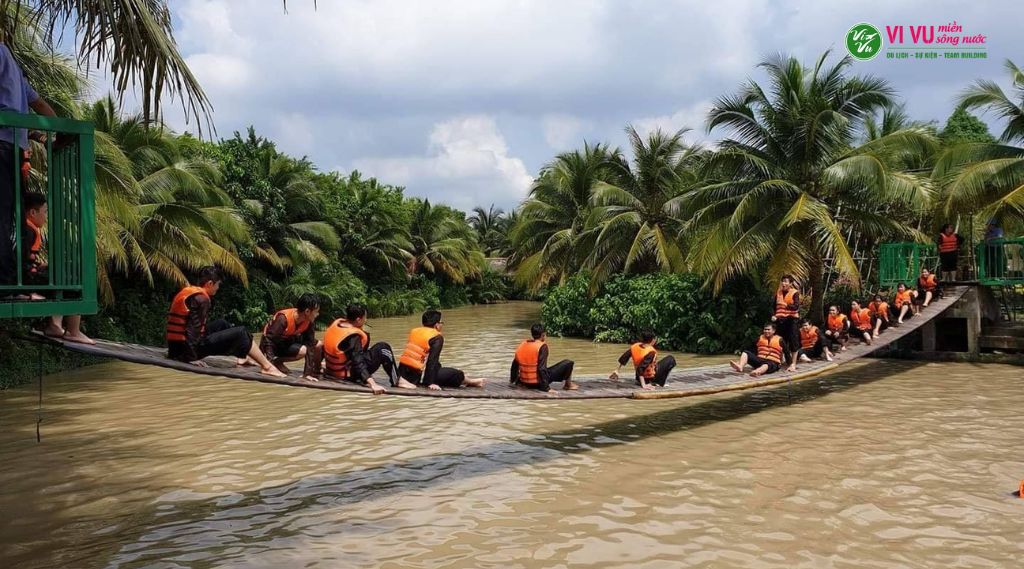 du lịch miền tây nên đi đâu